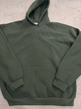 COMFRT Classic Hoodie